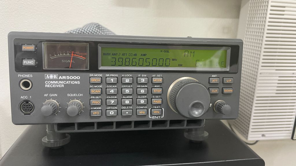 FFT周波数モニター AOR SR2000A